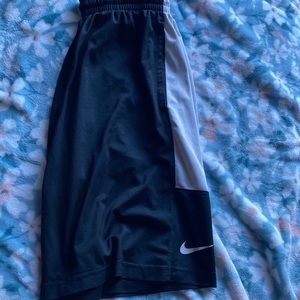 Men Nike basketball shorts